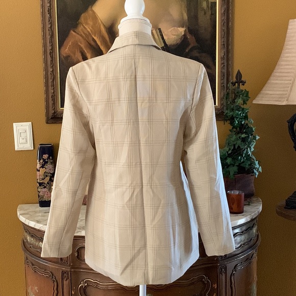 PrettyLittleThing Stone Checked Woven Blazer Size 10 - Picture 4 of 7